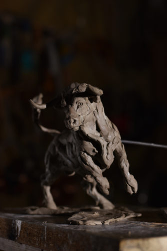 model of bronze bull sculpture