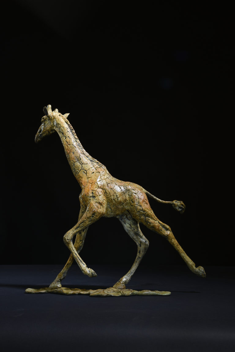 sculpture of giraffe female