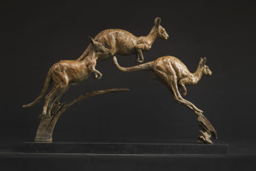 kangaroo sculpture by Hamish Mackie