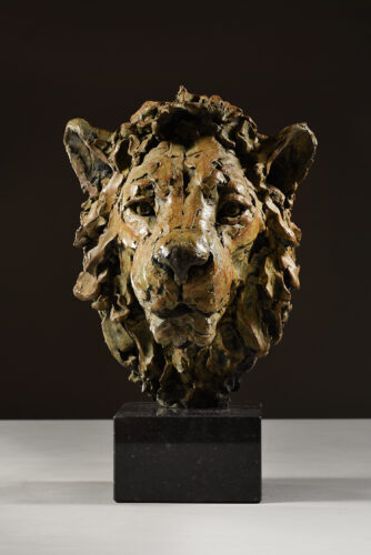 Lion head in bronze