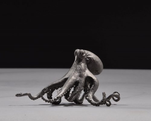 Octopus titanium by Mackie
