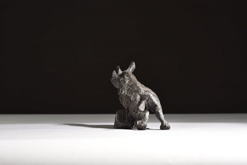 black rhino baby itch sculpture