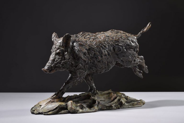 wild boar bachen sculpture