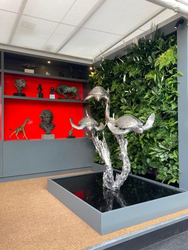 stainless steel turtles sculpture at Chelsea 2022