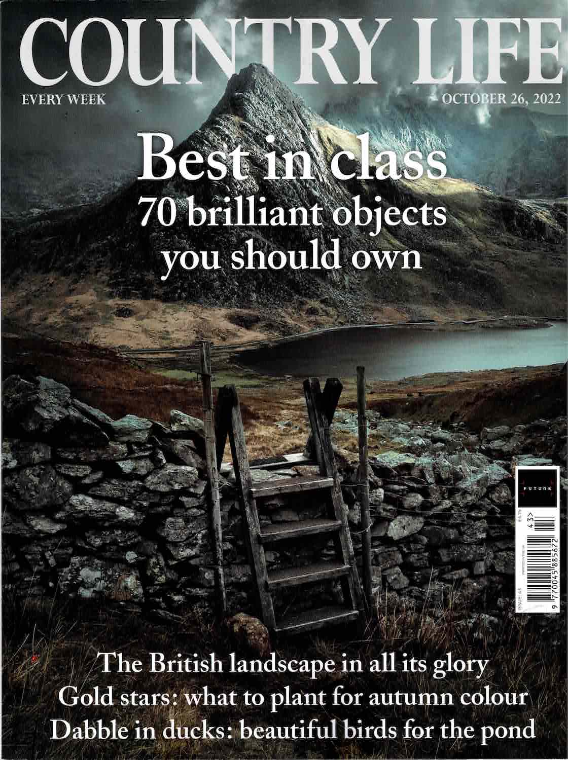 Country Life magazine's cover for October 2022 issue