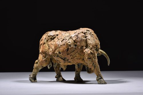 Mackie's sculpture of Highland Bull