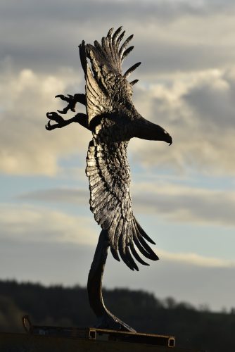 Bronze Bald Eagle sculpture