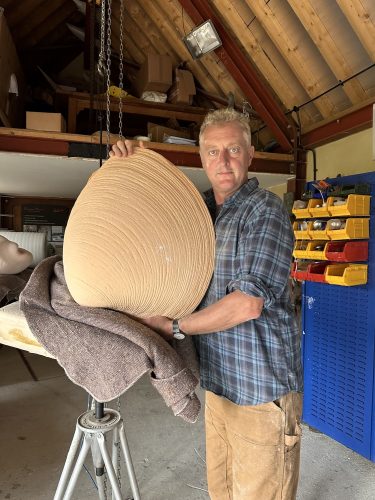 Hamish making Quahog clam