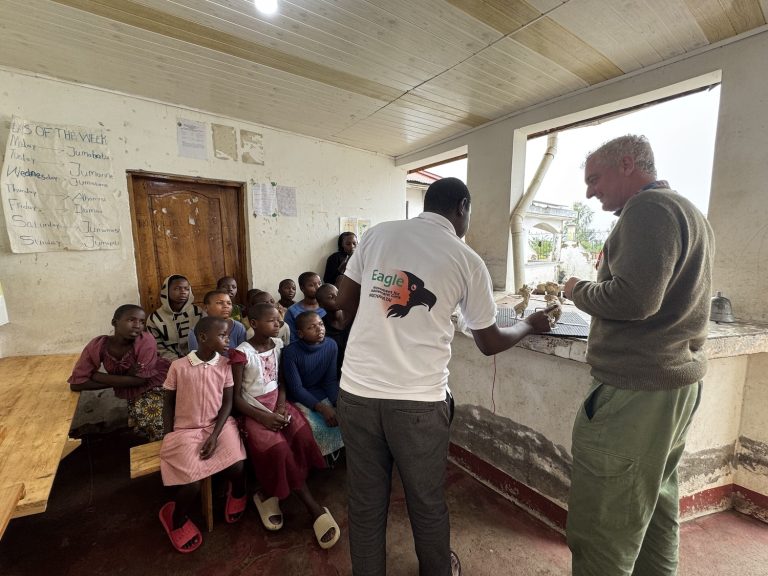 Hamish at Hope Centre with children
