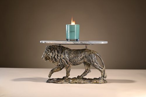 Lion display table