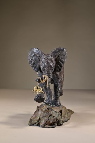 gold elephant pendant