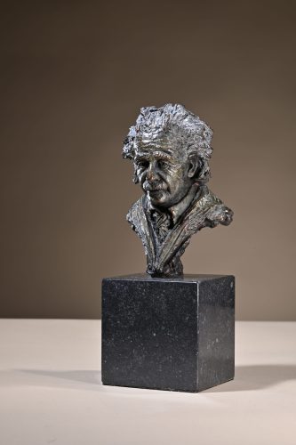 Einstein sculpture scaled