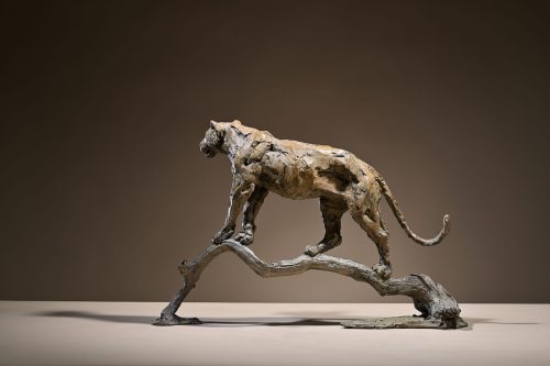 sculpture of leopard